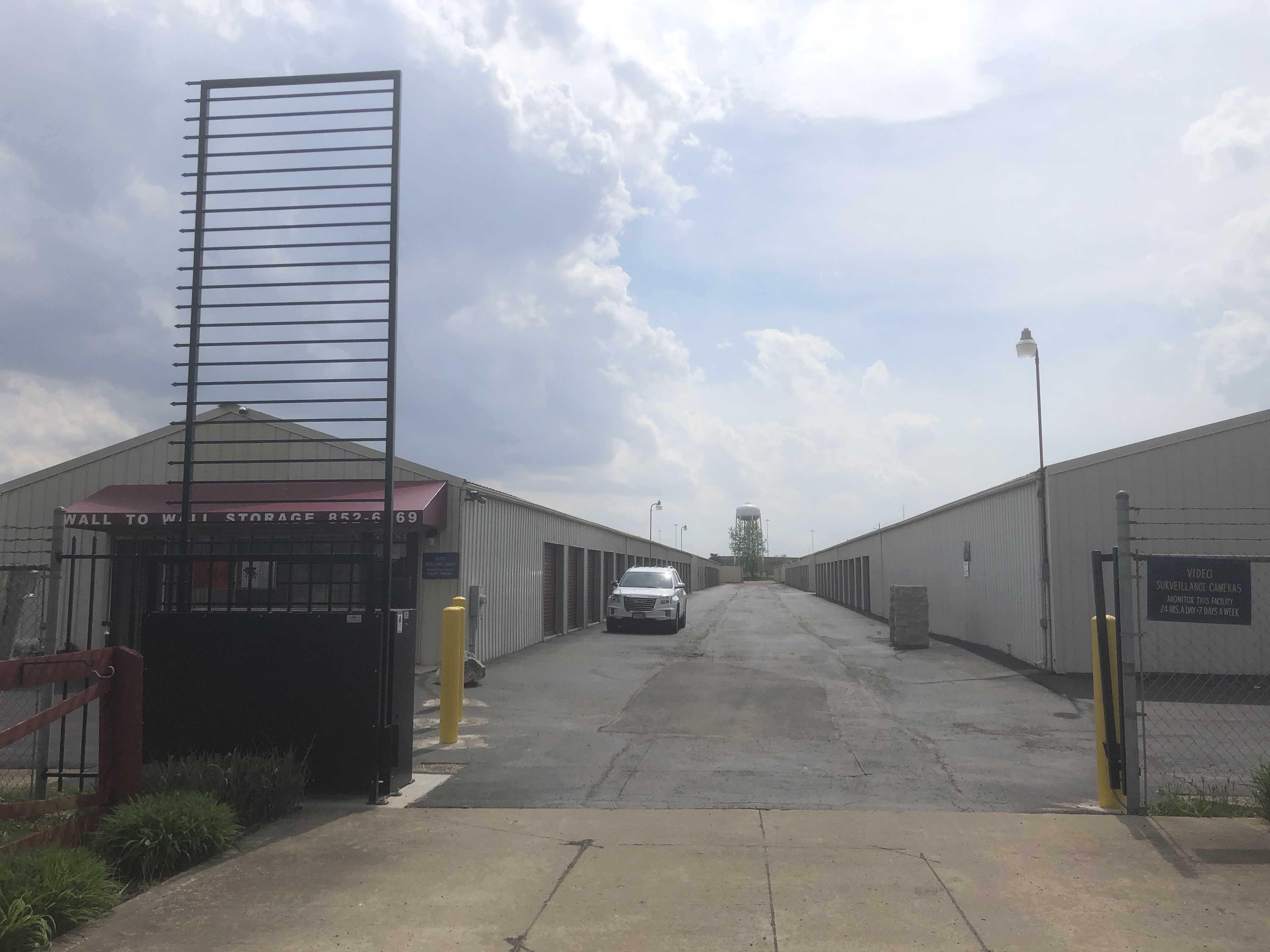 Wall To Wall Storage Gate